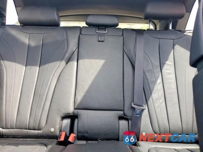 Zdjęcie 10 z 13 samochodu: 2016 BMW X5 XDRIVE50I VIN:5UXKR6C53G0J82911 - miniatura