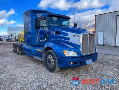 2013 KENWORTH CONSTRUCTION T660 1XKAD49X9DJ345581 - główne zdjęcie licytacji z USA - miniatura