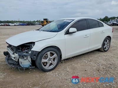 2013 VOLVO S60 T5 YV1612FS7D1213873 - główne zdjęcie licytacji z USA - miniatura