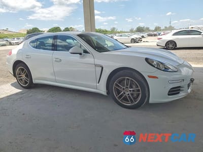 Czwarte zdjęcie samochodu z boku: 2016 PORSCHE PANAMERA S VIN:WP0AB2A77GL050473 - miniatura