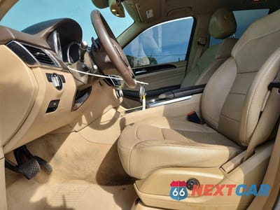 Zdjęcie 7 z 13 samochodu: 2015 MERCEDES-BENZ ML 350 4MATIC VIN:4JGDA5HB2FA444593 - miniatura