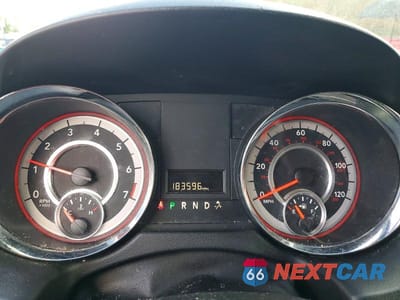 Zdjęcie 9 z 13 samochodu: 2018 DODGE GRAND CARAVAN SE VIN:2C4RDGBG9JR175790 - miniatura