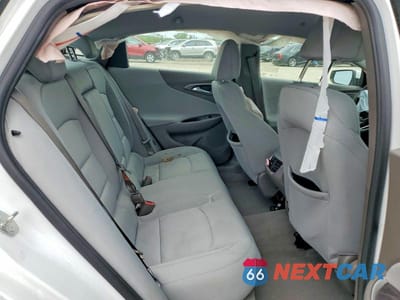 Zdjęcie 10 z 12 samochodu: 2021 CHEVROLET MALIBU LT VIN:1G1ZD5ST7MF012464 - miniatura