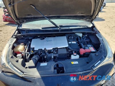 Zdjęcie 11 z 12 samochodu: 2016 TOYOTA PRIUS TWO VIN:JTDKBRFU3G3016557 - miniatura