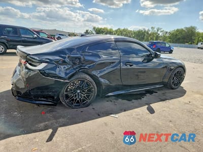 Trzecie zdjęcie samochodu z tyłu: 2024 BMW M4 COMPETITION VIN:WBS43AZ00RCN70425 - miniatura