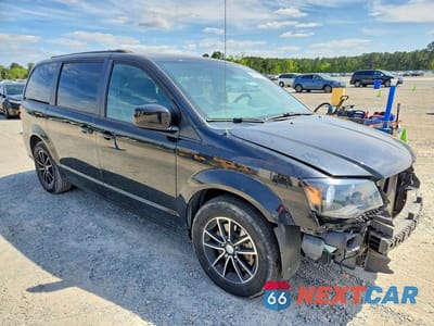 Czwarte zdjęcie samochodu z boku: 2018 DODGE GRAND CARAVAN SE VIN:2C4RDGBG3JR243744 - miniatura
