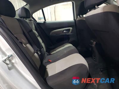 Zdjęcie 10 z 12 samochodu: 2014 CHEVROLET CRUZE LS VIN:1G1PA5SGXE7149414 - miniatura