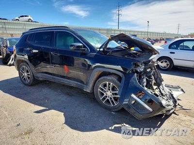 Czwarte zdjęcie samochodu z boku: 2018 JEEP COMPASS LATITUDE VIN:3C4NJCBB6JT488412 - miniatura
