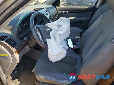 Zdjęcie 7 z 13 samochodu: 2010 HYUNDAI SANTA FE SE VIN:5NMSH4AG5AH407768 - miniatura