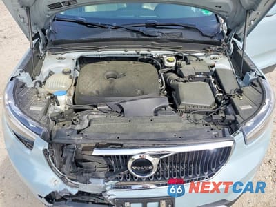 Zdjęcie 12 z 13 samochodu: 2019 VOLVO XC40 T5 MOMENTUM VIN:YV4162XZ9K2013255 - miniatura
