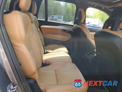 Zdjęcie 11 z 12 samochodu: 2018 VOLVO XC90 T6 VIN:YV4A22PK0J1328187 - miniatura