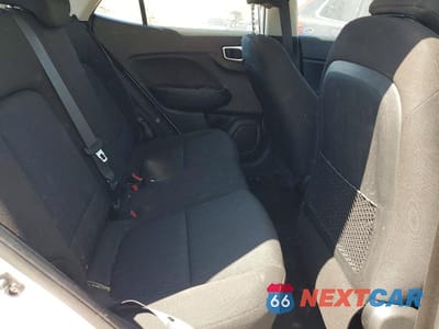 Zdjęcie 10 z 12 samochodu: 2021 HYUNDAI VENUE SE VIN:KMHRB8A38MU065472 - miniatura