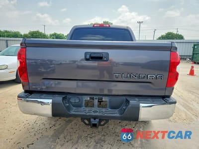 Zdjęcie 6 z 12 samochodu: 2016 TOYOTA TUNDRA CREWMAX SR5 VIN:5TFEM5F15GX102340 - miniatura