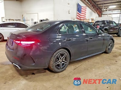 Trzecie zdjęcie samochodu z tyłu: 2023 MERCEDES-BENZ C 300 4MATIC VIN:W1KAF4HB5PR125443 - miniatura