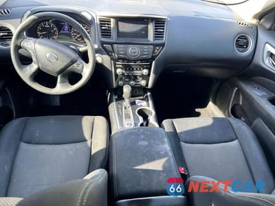 Zdjęcie 9 z 10 samochodu: 2017 NISSAN PATHFINDER SV VIN:5N1DR2MM2HC664175 - miniatura