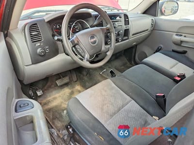 Zdjęcie 8 z 11 samochodu: 2007 GMC NEW SIERRA C1500 VIN:1GTEC14C47E585475 - miniatura