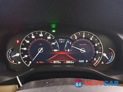 Zdjęcie 9 z 13 samochodu: 2019 BMW X3 SDRIVE30I VIN:5UXTR7C52KLF34056 - miniatura