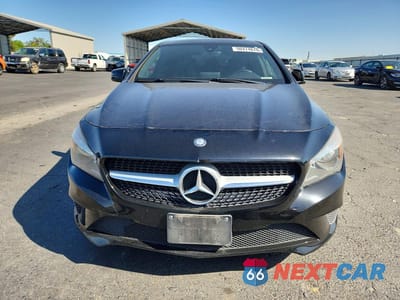 Piąte zdjęcie samochodu w środku: 2016 MERCEDES-BENZ CLA 250 VIN:WDDSJ4EB1GN372862 - miniatura