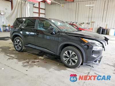 Czwarte zdjęcie samochodu z boku: 2023 NISSAN ROGUE SV VIN:JN8BT3BB9PW477943 - miniatura