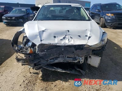Piąte zdjęcie samochodu w środku: 2012 SUBARU IMPREZA LIMITED VIN:JF1GJAH66CH026009 - miniatura