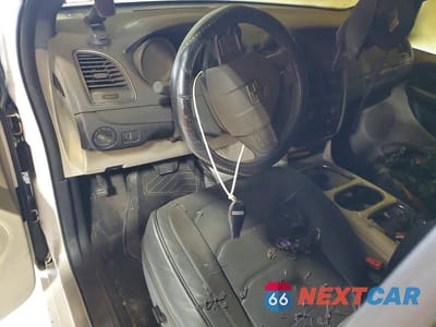 Zdjęcie 8 z 13 samochodu: 2017 DODGE GRAND CARAVAN SXT VIN:2C4RDGCG1HR677556 - miniatura
