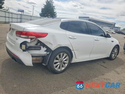 Trzecie zdjęcie samochodu z tyłu: 2016 KIA OPTIMA EX VIN:5XXGU4L35GG014162 - miniatura
