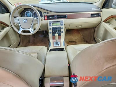 Zdjęcie 8 z 12 samochodu: 2011 VOLVO S80 3.2 VIN:YV1940AS7B1140372 - miniatura