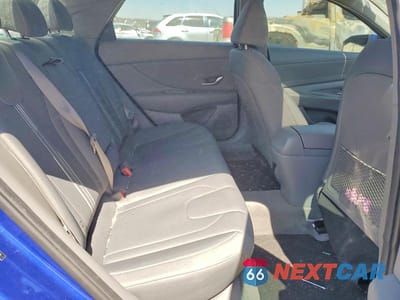 Zdjęcie 10 z 12 samochodu: 2022 HYUNDAI ELANTRA SEL VIN:5NPLN4AG8NH067344 - miniatura
