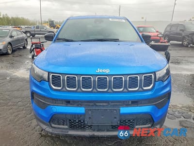 Piąte zdjęcie samochodu w środku: 2025 JEEP COMPASS SPORT VIN:3C4NJDAN4ST575230 - miniatura