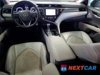 Zdjęcie 8 z 12 samochodu: 2020 TOYOTA CAMRY SE VIN:4T1G11AK6LU379645 - miniatura