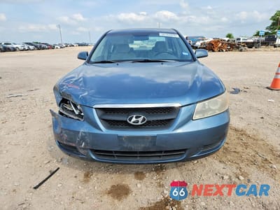 Piąte zdjęcie samochodu w środku: 2006 HYUNDAI SONATA GL VIN:KMHET46C46A085221 - miniatura
