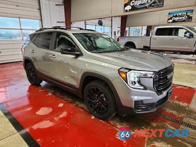 Czwarte zdjęcie samochodu z boku: 2024 GMC TERRAIN SLE VIN:3GKALTEG0RL322029 - miniatura