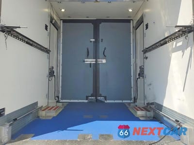 Zdjęcie 10 z 13 samochodu: 2021 FORD TRANSIT DELIVERY TRUCK VIN:1FDBW5Z86MKA96462 - miniatura