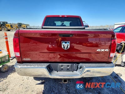 Zdjęcie 6 z 12 samochodu: 2018 RAM 2500 ST VIN:3C6UR5CJXJG398458 - miniatura
