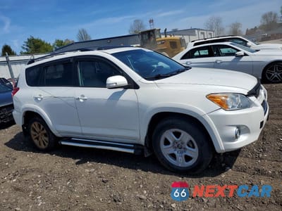 Czwarte zdjęcie samochodu z boku: 2011 TOYOTA RAV4 LIMITED VIN:2T3DF4DV9BW144805 - miniatura