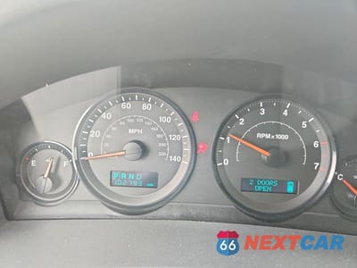 Zdjęcie 9 z 13 samochodu: 2005 JEEP GRAND CHEROKEE LAREDO VIN:1J4GR48K25C679092 - miniatura