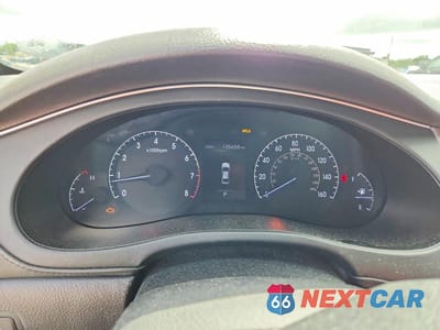 Zdjęcie 9 z 12 samochodu: 2012 HYUNDAI GENESIS 5.0L R-SPEC VIN:KMHGC4DHXCU192243 - miniatura