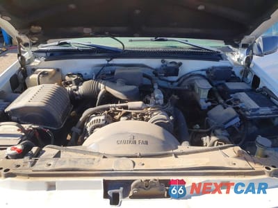 Zdjęcie 12 z 13 samochodu: 1998 GMC YUKON VIN:1GKEK13RXWJ721854 - miniatura