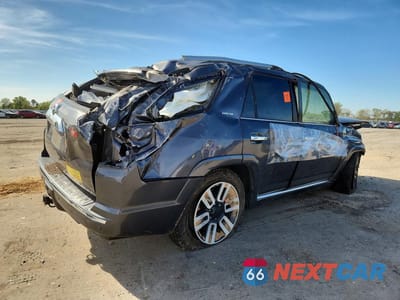 Trzecie zdjęcie samochodu z tyłu: 2014 TOYOTA 4RUNNER LIMITED VIN:JTEBU5JRXE5178480 - miniatura