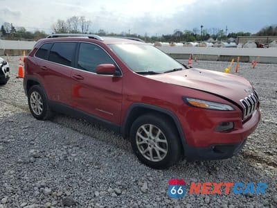 Czwarte zdjęcie samochodu z boku: 2016 JEEP CHEROKEE LATITUDE VIN:1C4PJMCB2GW142230 - miniatura