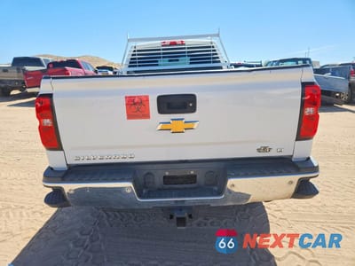 Zdjęcie 6 z 12 samochodu: 2018 CHEVROLET SILVERADO K2500 HEAVY DUTY LT VIN:1GC1KVEG9JF237523 - miniatura