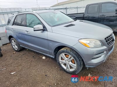 Czwarte zdjęcie samochodu z boku: 2012 MERCEDES-BENZ ML 350 4MATIC VIN:4JGDA5HB4CA088529 - miniatura