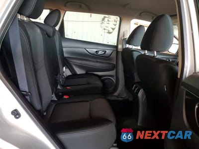 Zdjęcie 10 z 12 samochodu: 2018 NISSAN ROGUE SV VIN:KNMAT2MT3JP584480 - miniatura
