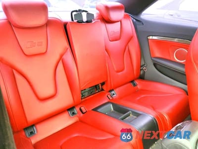Zdjęcie 10 z 12 samochodu: 2009 AUDI S5 QUATTRO VIN:WAURV78T49A029151 - miniatura