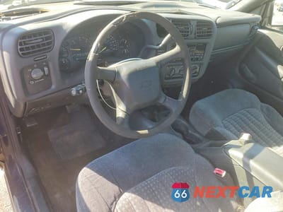Zdjęcie 8 z 12 samochodu: 1999 CHEVROLET S TRUCK S10 VIN:1GCCS14W3X8143399 - miniatura