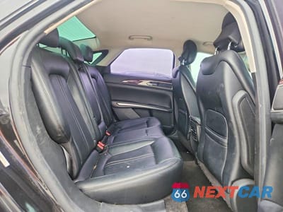 Zdjęcie 10 z 13 samochodu: 2015 LINCOLN MKZ VIN:3LN6L2G95FR617657 - miniatura