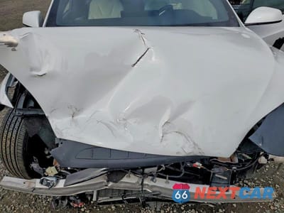Zdjęcie 11 z 12 samochodu: 2022 TESLA MODEL X VIN:7SAXCDE51NF335684 - miniatura