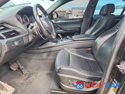 Zdjęcie 7 z 12 samochodu: 2013 BMW X6 M VIN:5YMGZ0C59DLL30078 - miniatura