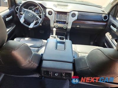 Zdjęcie 8 z 13 samochodu: 2016 TOYOTA TUNDRA CREWMAX LIMITED VIN:5TFFW5F14GX202198 - miniatura