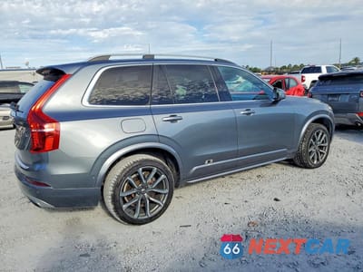 Trzecie zdjęcie samochodu z tyłu: 2017 VOLVO XC90 T6 VIN:YV4A22PK7H1154838 - miniatura
